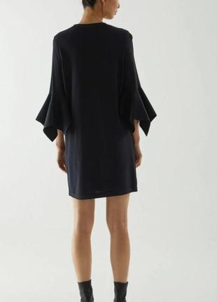 Жіноча сукня шведського бренду cos
розмір 34,xs.8 фото