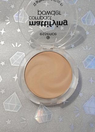 Компактна пудра essence mattifying compact powder, тон 303 фото