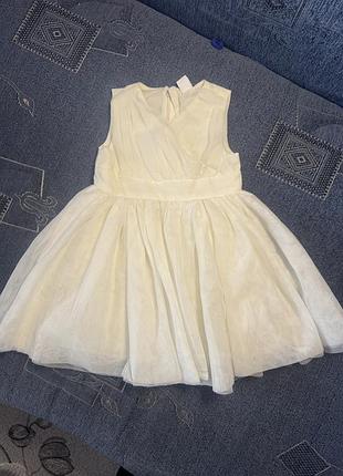 Праздничное платье для девочки 98 г.