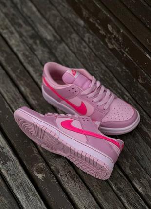 Nike dunk low gs triple pink9 фото