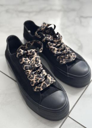 Кеды типа converse