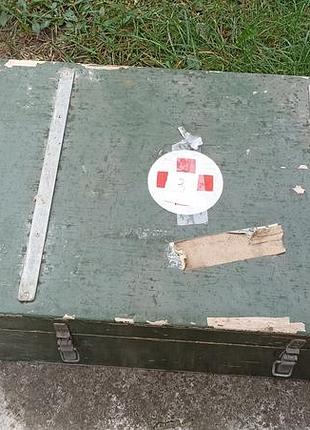 Армейский деревянный ящик с двумя отсеками