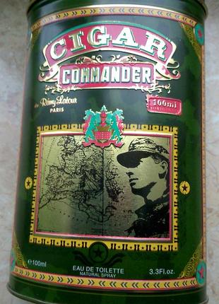 Футляр, упаковка, флакон для французского одеколона.