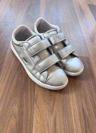 Кроссовки для девочки.