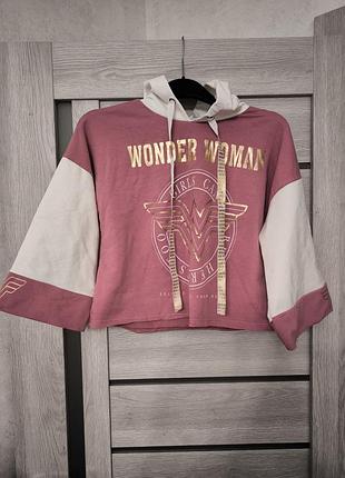 Укорочена жіноча кофтина