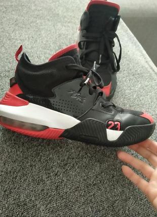 Кроссовки jordan 38-39р