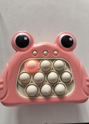 Игрушка рабочая+батарейки!
