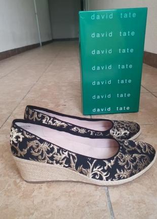 Туфлі 45 р танкетка david tate