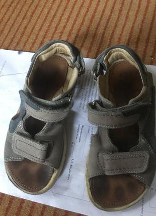 Босоніжки для хлопчика 29 розмір