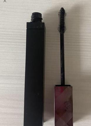 Лот элитной брендовые косметики от burberry