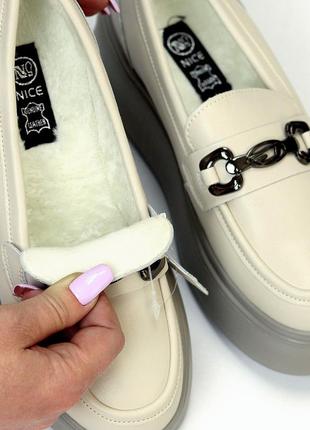 Теплые демисезонные натуральные кожаные/замш туфли мокасины с мехом на платформе/танкетка 36-40