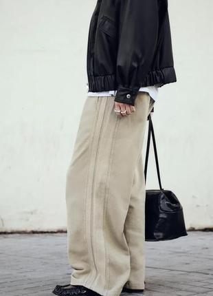 Вареные плюшевые брюки светло зеленые zara new