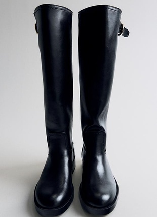 Стильні високі чоботи з еко шкіри
