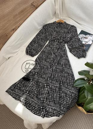 Чудова довга сукня в ч/б клітку new look