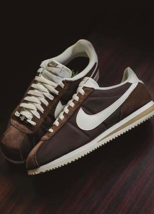 Кроссовки nike cortez