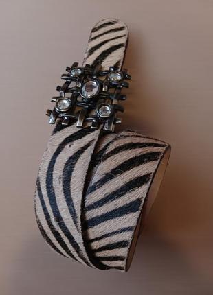 Vera pelle 
l'accessorio italian style

оригинал.

женский кожаный ремень   , зебра, животный принт, шерсть,  пряжка