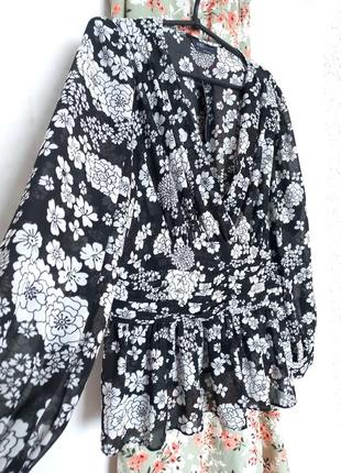 Блузка блуза чорна квітковий принт4 фото