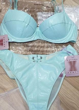 Футуристический крутой 🔥комплект 70b/xs качество  savage x fenty rihanna 🩵💟🤍