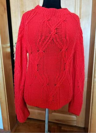 Теплий вязаний светр жіночий червоний