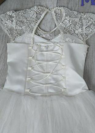 Нарядное белое фатиновое платье для девочки рукав крылышко размер 140 (10 лет)6 фото