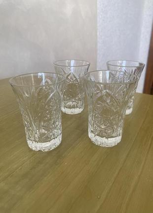 Хрустальные стаканы ( стопки )1 фото
