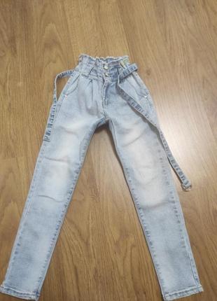 Джинсы на девочку