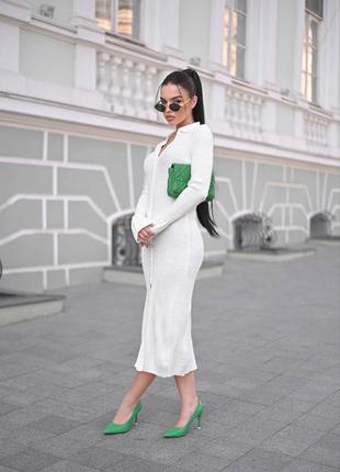 Сукня міді
