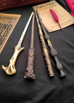 Волшебная палочка harry potter,dirлдора бузиновая, гермиона, драко, воландеморта.