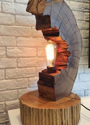 Настільна лампа з дерева, ручна робота