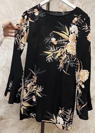 Платье с принтом