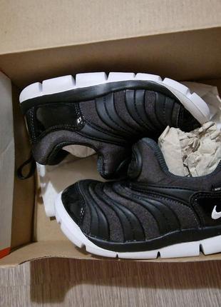 Нові кросівки nike 15 см 25 розмір