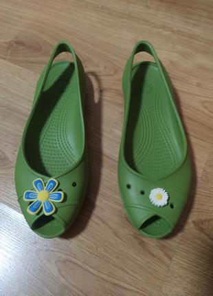 Босоніжки Wears crocs.