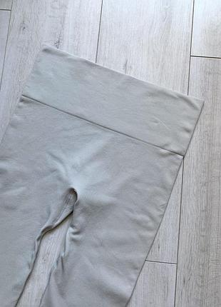 Спортивные лосины