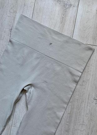 Спортивные лосины