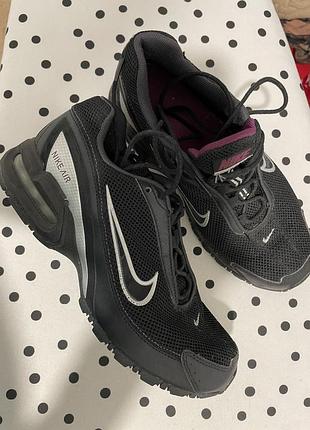 Кроссовки nike