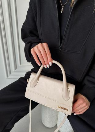 Жіноча сумка jacquemus beige9 фото