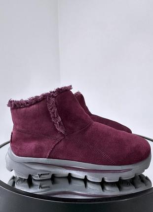 Теплі чоботи на хутрі skechers