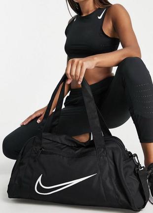 Nike спортивна сумка3 фото