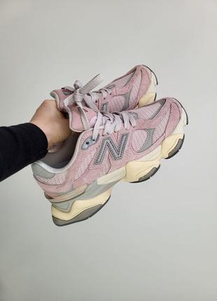 Кросівки new balance 9060 pink2 фото