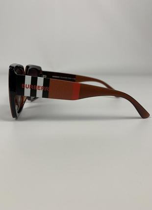 Жіночі сонцезахисні окуляри burberry4 фото