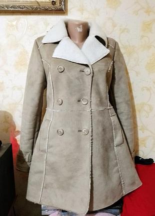 Элегантная лёгкая дублёнка pimkie