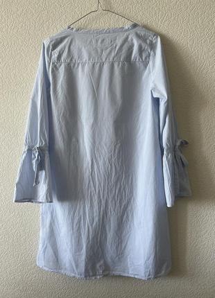 Новое белое платье в голубую полоску4 фото