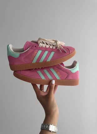 Кросівки adidas gazelle pink / mint premium 37