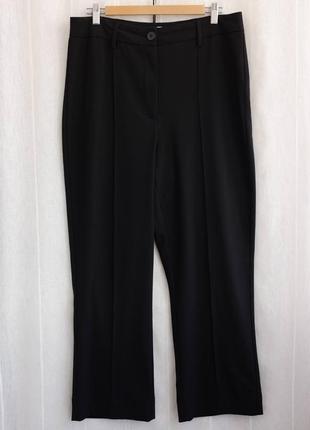 Черные прямые брюки от bershka размер xl-xxl