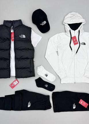 Набір the north face: жилет-кофта-штани-футболка-шорти-кепка-2пари носки