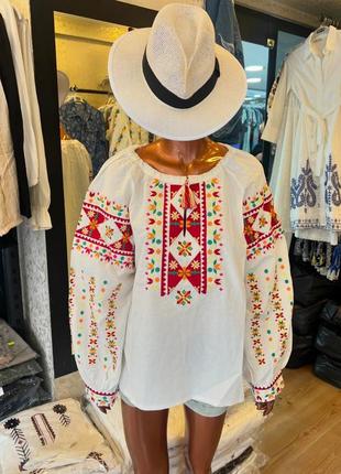 Колоритна блуза вишиванка, українська вишиванка, етно сорочка з вишивкою