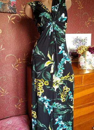 Длинное платье с цветочным принтом от debenhams