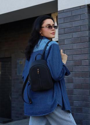 Женский рюкзак кожаный
