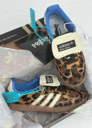 Нереальные женские кроссовки в стиле adidas samba nylon leopard1 фото