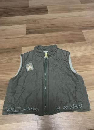 Теплая детская жилетка